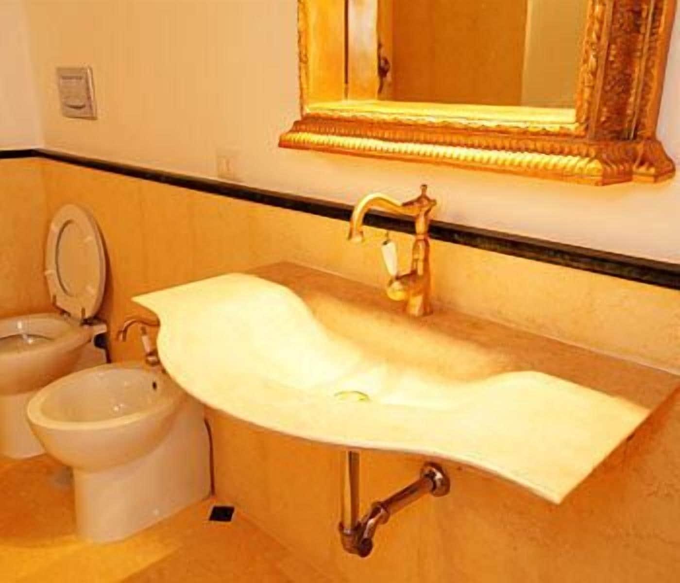 Navona Governo Vecchio Bed & Breakfast 2*